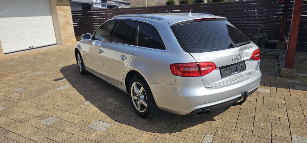 Audi A4 B8 combi 2.0 TDI 2013 avariat