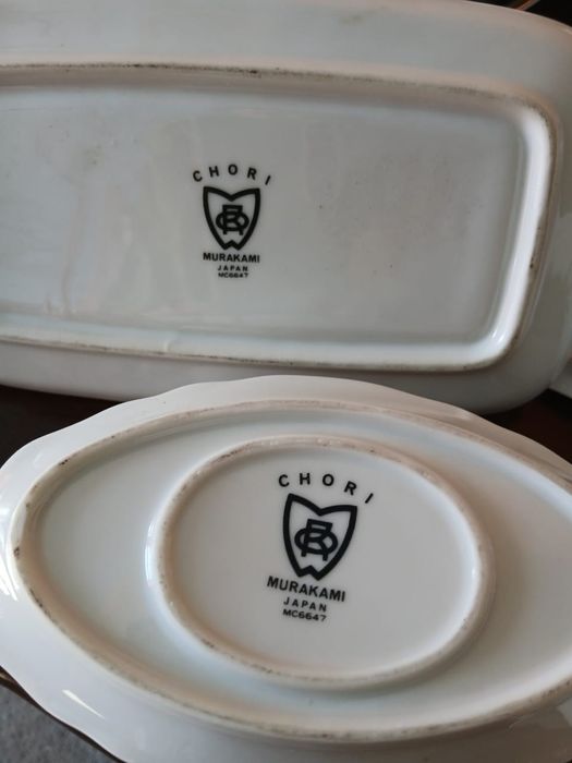 Продам сервиз столовый
