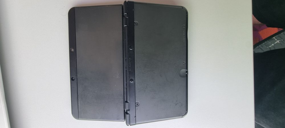 New nintendo 3ds | condition:A