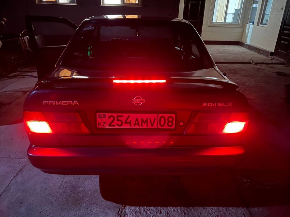Nissan Primera P10 2.0d SLX