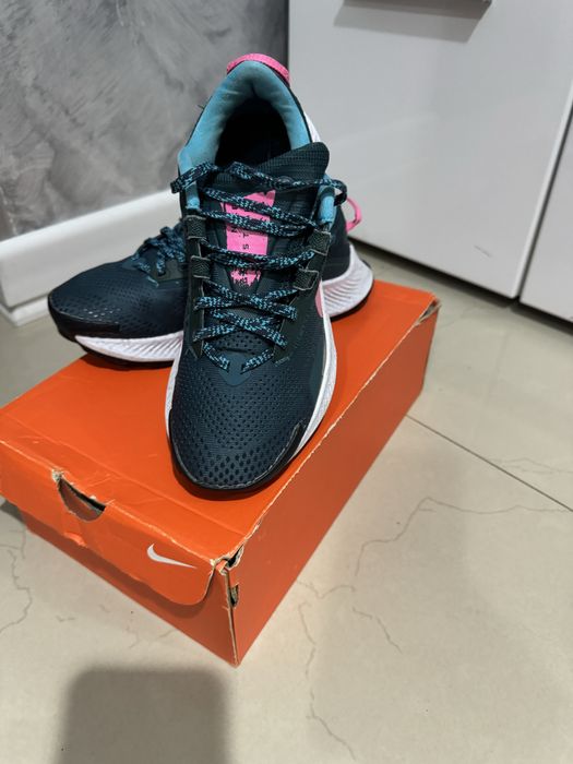 Adidasi Nike Pegasus Trail 3