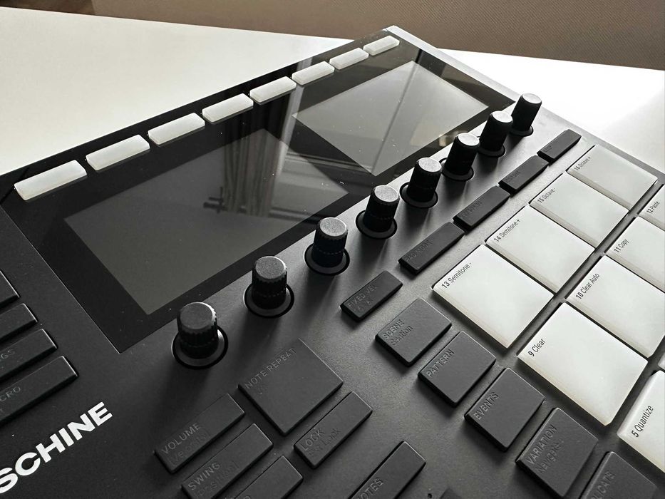 Native Instruments Maschine MK3