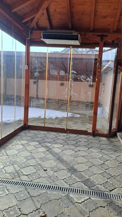 Безпрофилно остъкление