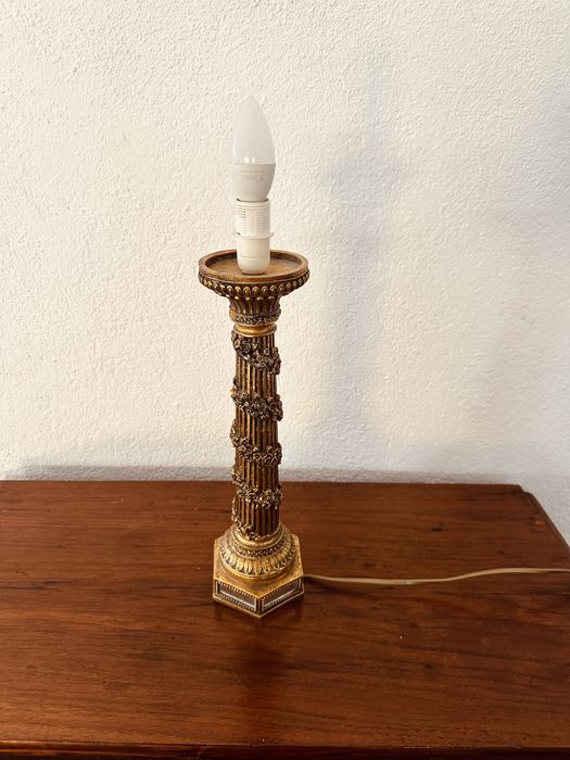 Оригинална италианска декоративна лампа – неокласически стил