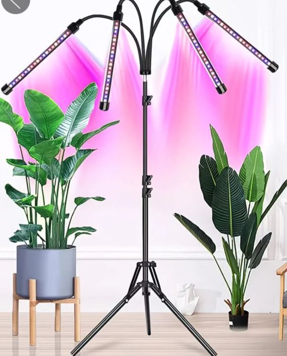 Продам фитолампу. Высота регулируетсядо  1,3 метра