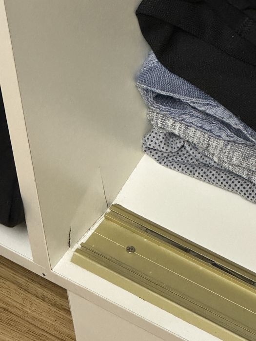 Продам Кровать и шкаф