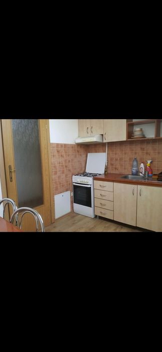 Apartament de închiriat