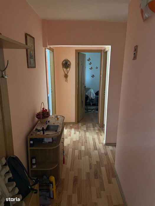 Apartament 2 camere,  etaj 4, central