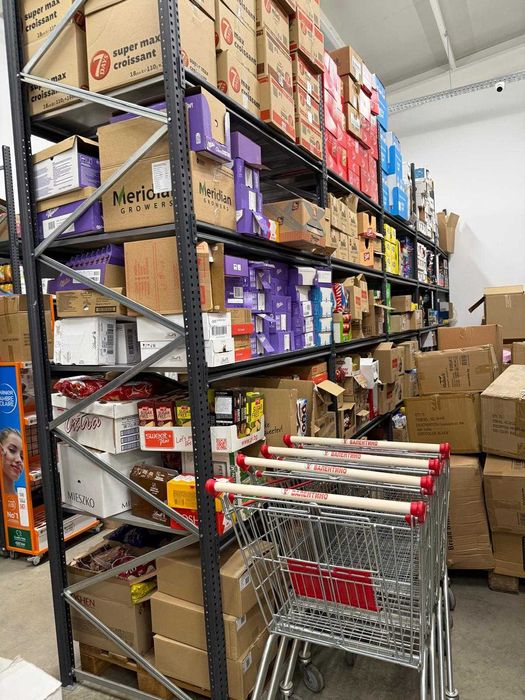 Наличен  Складов стелаж, стелажи за архив, рафтове за гараж метален