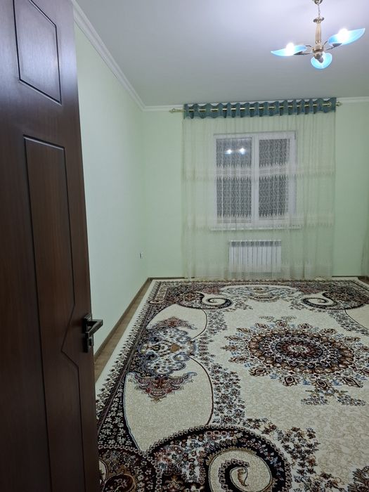 Qorasuv 1 da, 3 xonali kvartira ijaraga beriladi