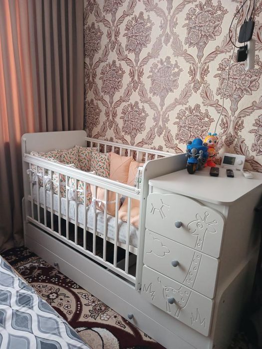 Детская кровать импортный белый цвет