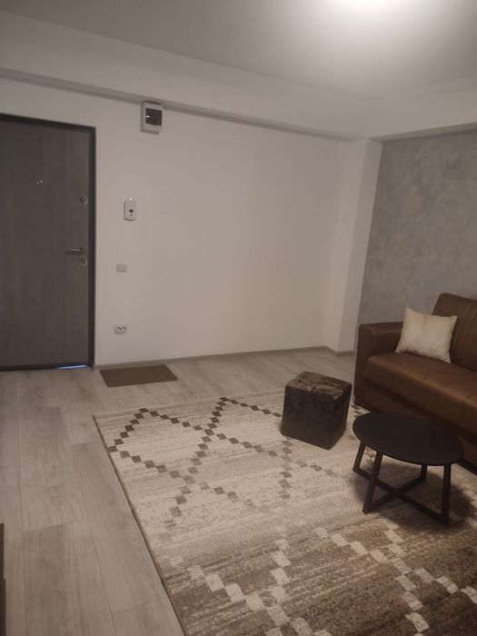 Apartament de închiriat