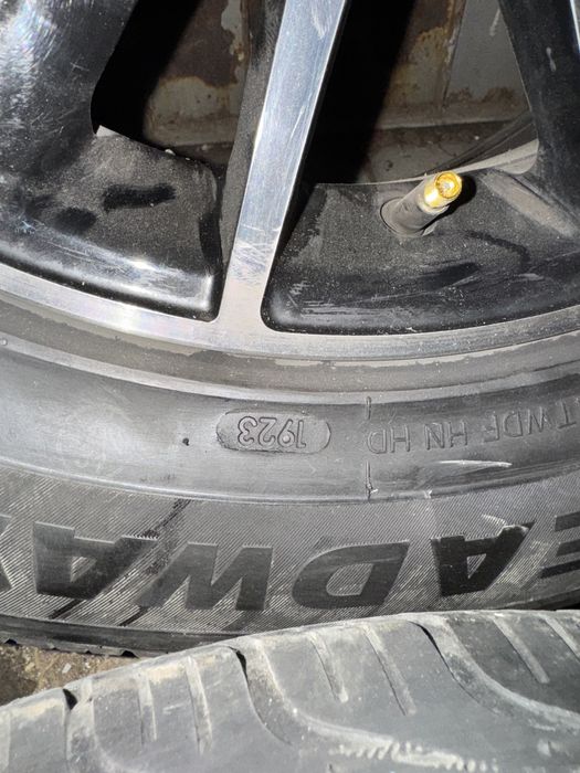 Диски и резина почти новые