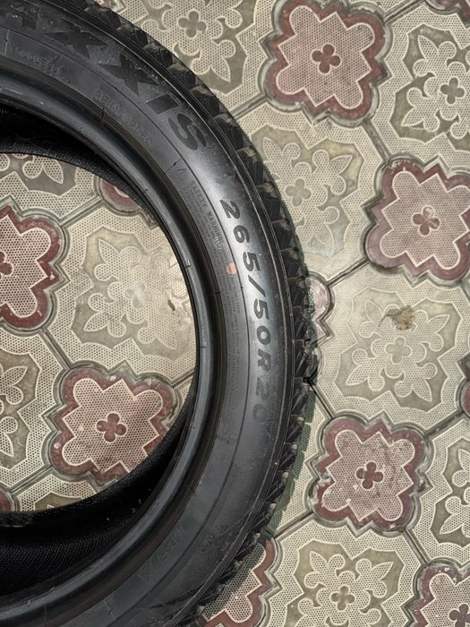 Зимняя резина maxxis