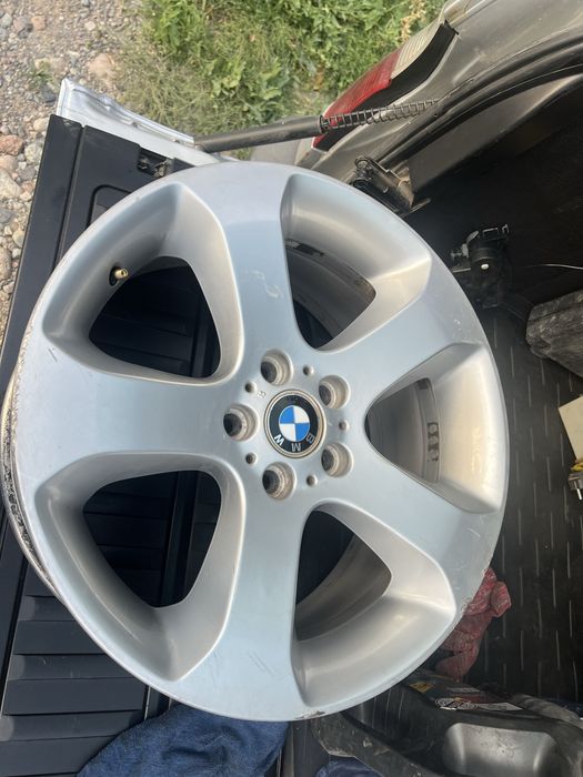 Продам 132 стиль р19 разноширокие
