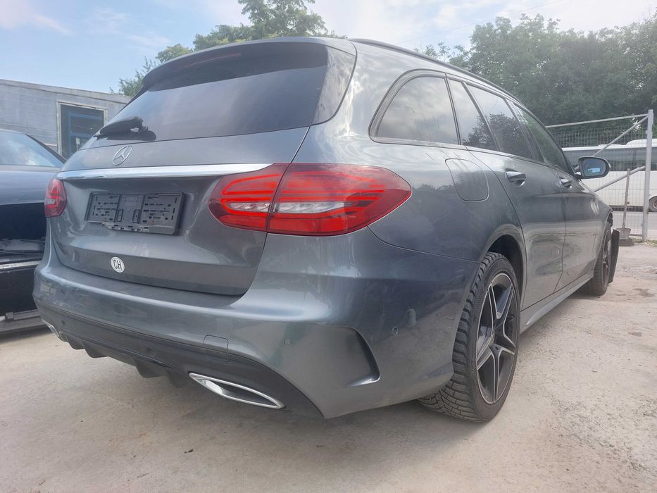 На Части:Mercedes W205 FACE AMG C220d 2019 Ляв волан,Диг.табло,Дистрон