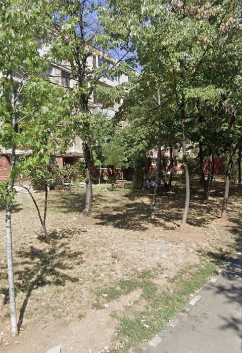 Apartament 3 camere de vanzare