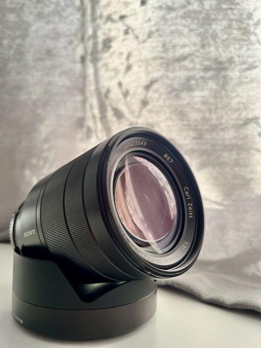 Sony FE 24 -70 f4 zeiss обектив