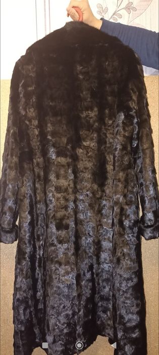 Продам норковую шубу..