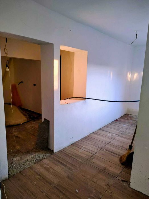 Casa de vinzare proaspat renovata
