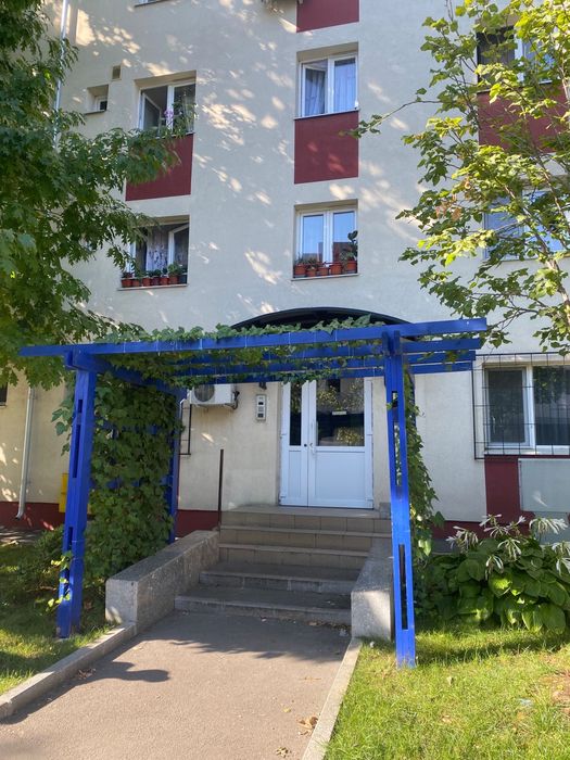 Vand garsoniera confort 3  str Peroni