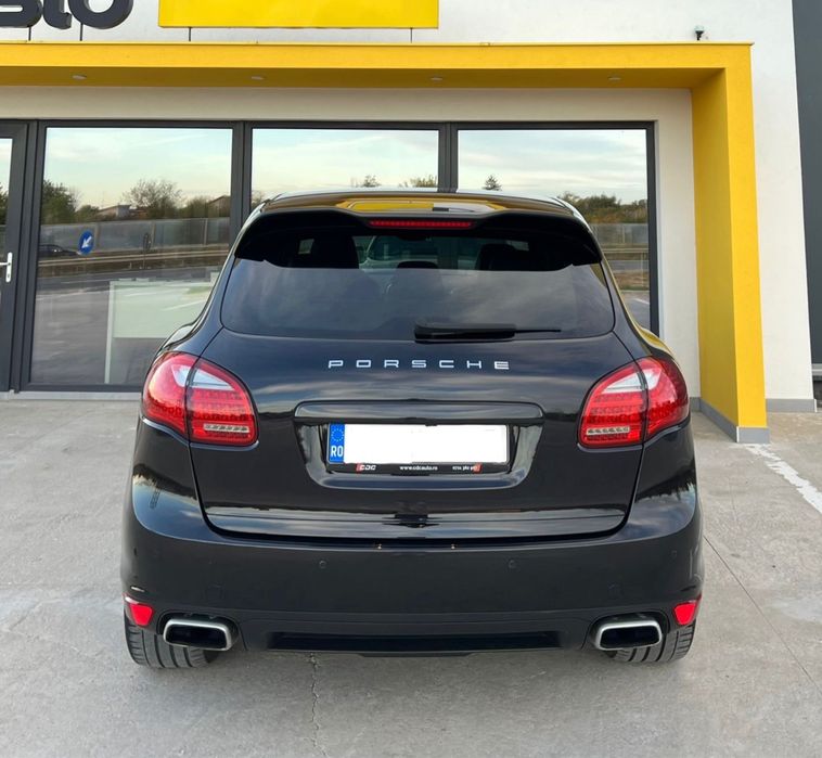 PORSCHE Cayenne 2012 — imagine 5