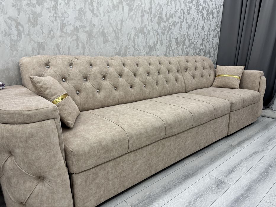 Продается ДИВАН в Гостинную