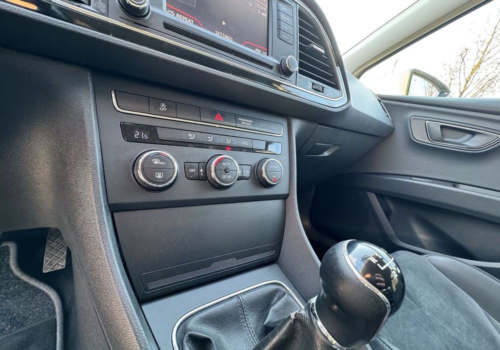 Seat Leon ST 1.6 TDI | 105 CP | Garantie 12 luni | RATE (VW Golf Break)