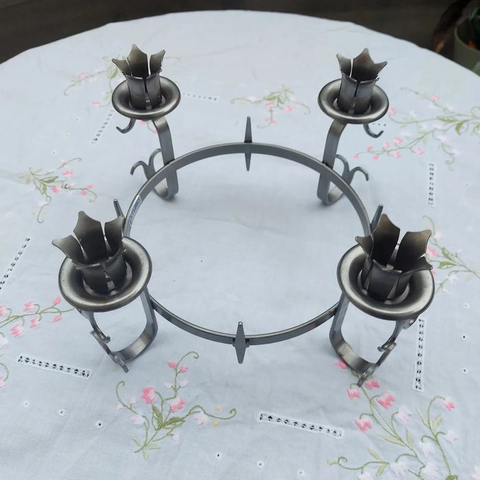 Свещници -дърво ,месинг  ,комбинирани