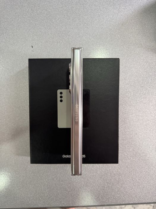 Galaxy Z fold 5 5G (256GB) KH/A