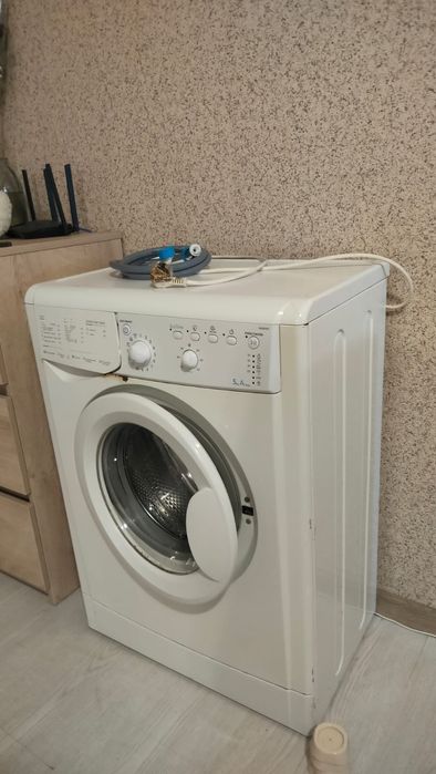 Продам стиралку Б/У