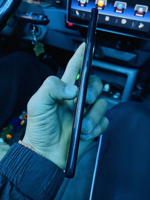 Honor x 9 b ideal xolatda