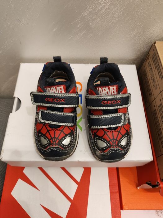 Детски маратонки обувки Geox Primigi