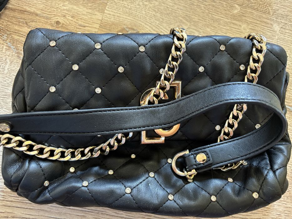 Раници и чанти Liu Jo, Guess., Versace