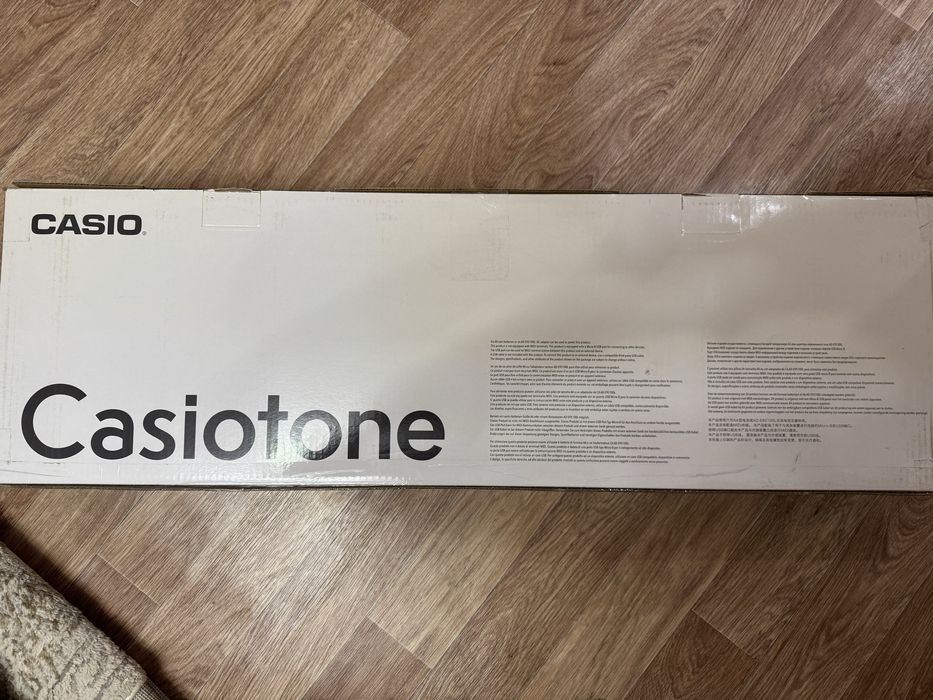 Синетзатор Casiotone CT-S300