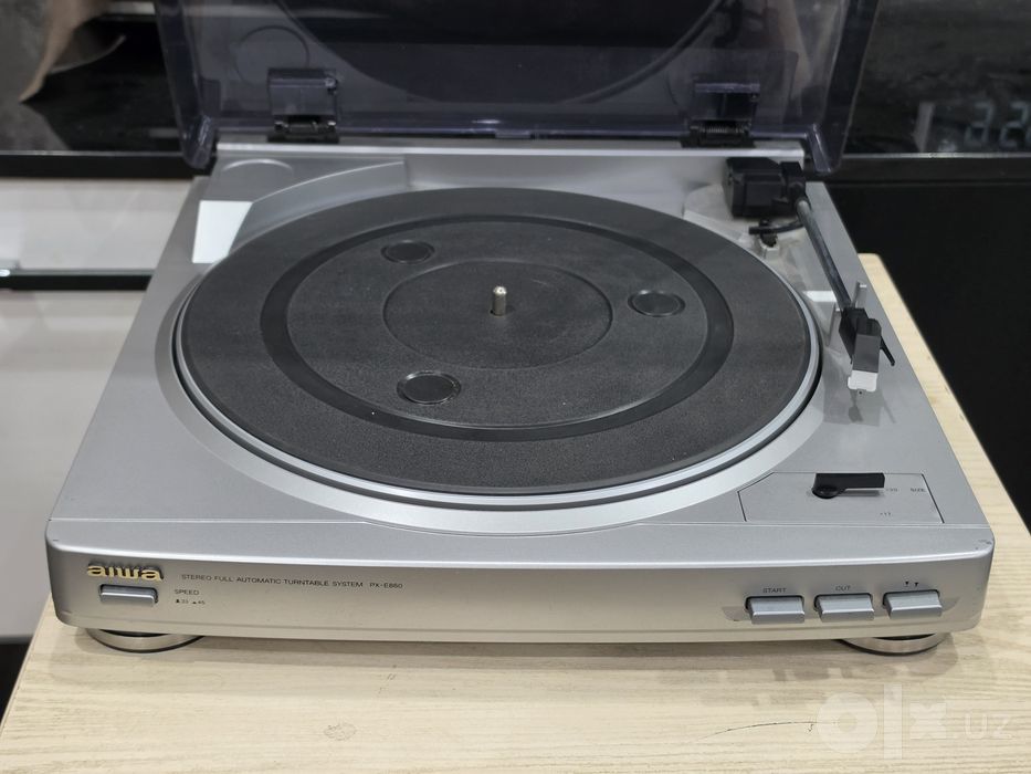 Виниловый проигоыватель AIWA-PX E860