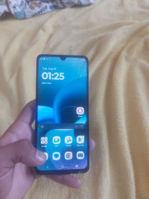 Vând Motorola g06 memorie 256 ram 8