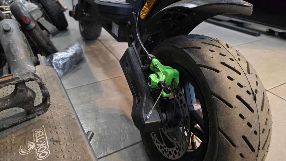 ***Уникат*** Електрическа тротинетка Lamborghini