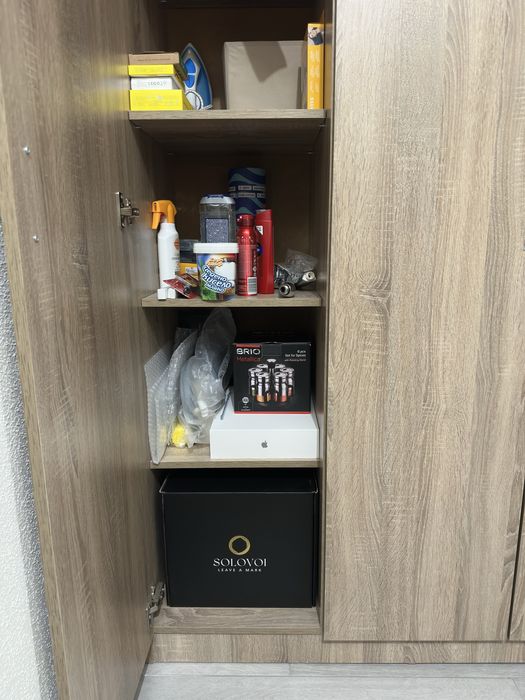 Гардероб - отлично състояние