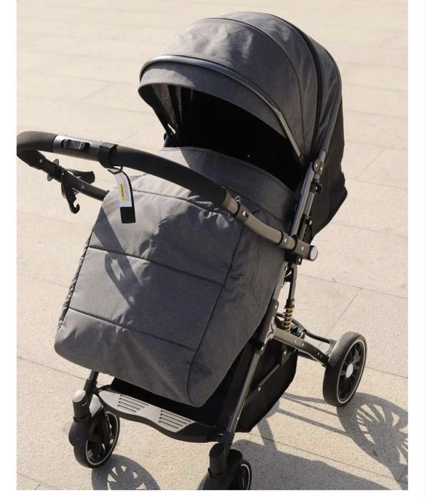 Коляска прогулочная