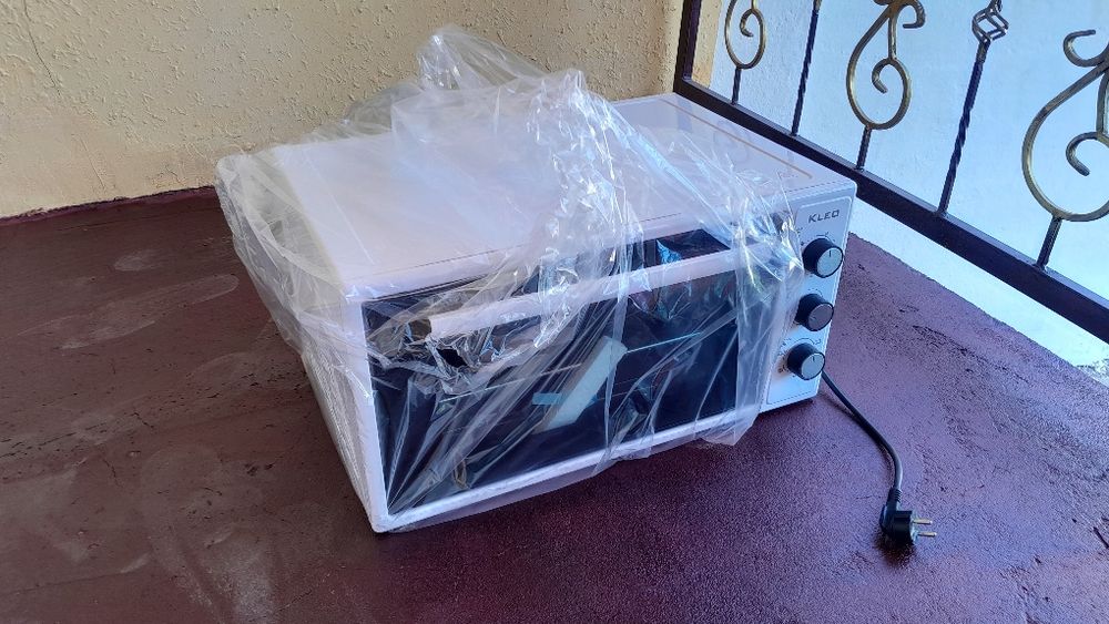 Yangi elektr pechi sotiladi 48 litr.  Электрическая духовка