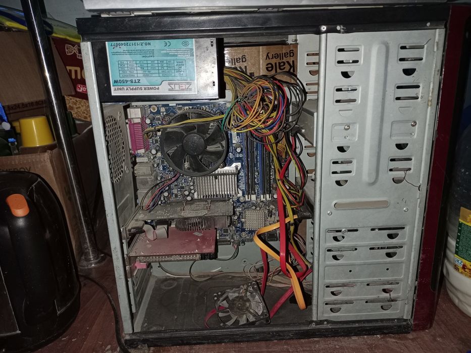 Kampyuter sotiladi DDR2 igravoy