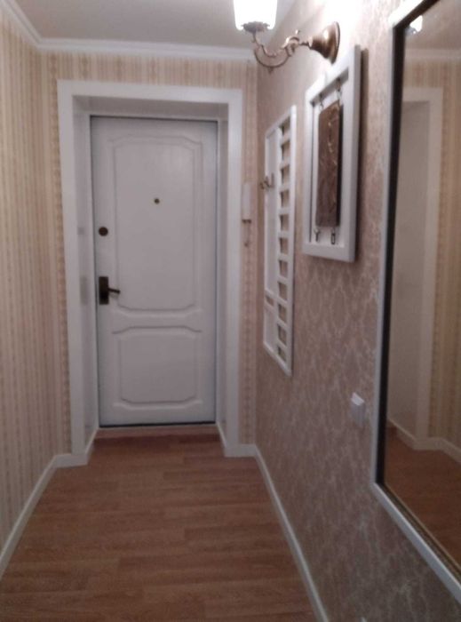 Продаю двухкомнатную квартиру