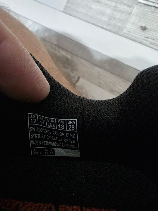 Adidasi Skechers marime 28.5