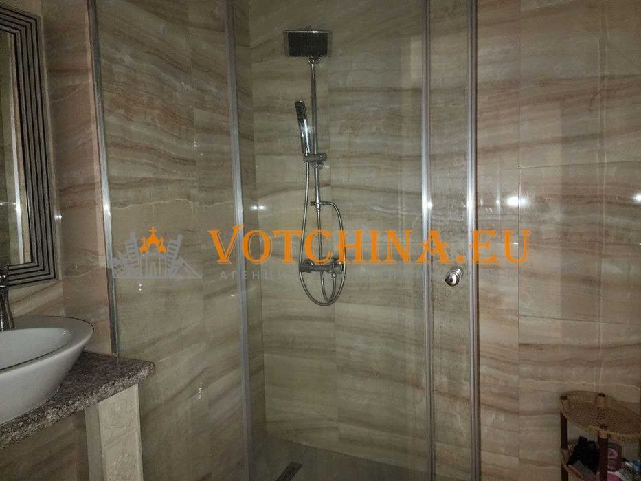 Продава се Двустаен апартамент в Варна, Център - 82 кв.м за 2401 €/кв.м - Снимка #9