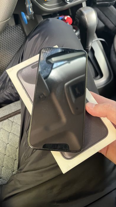 Продам iPhone 15 Pro Max 256GB Black Titanium