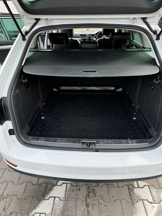 Skoda superb Technology 1.6