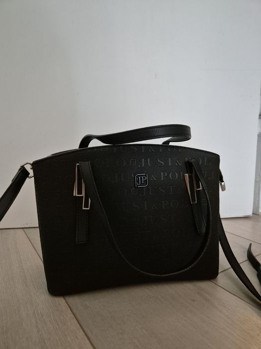 Silver&Polo дамска черна чанта с 2 дръжки