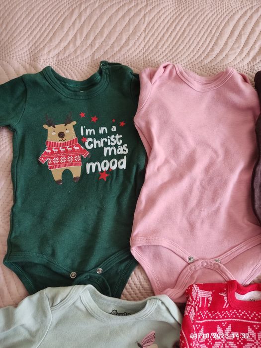 Бодита с дълъг ръкав 6-9м. 1бр-1,50лв.