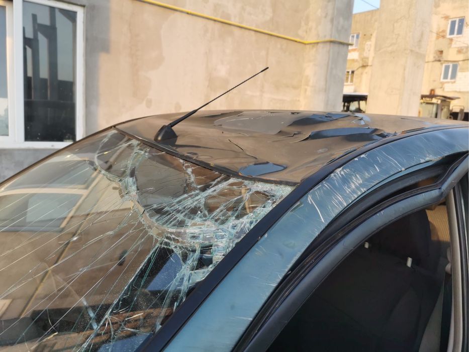 Mitsubishi L200 avariat